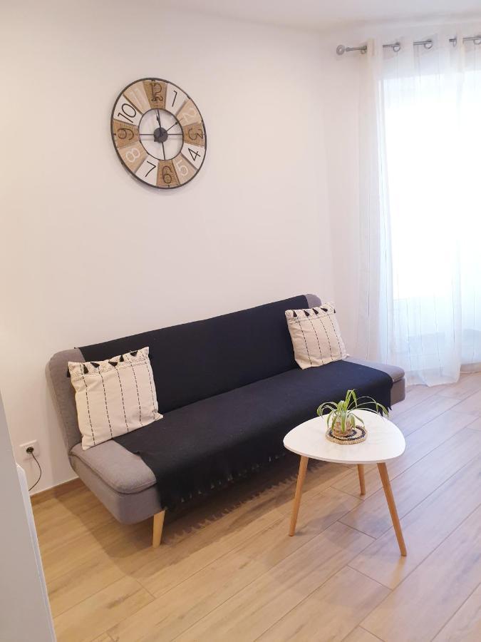 Charmant Studio Avec Coin Nuit - Vieille Ville Climatise Μεντόν Εξωτερικό φωτογραφία